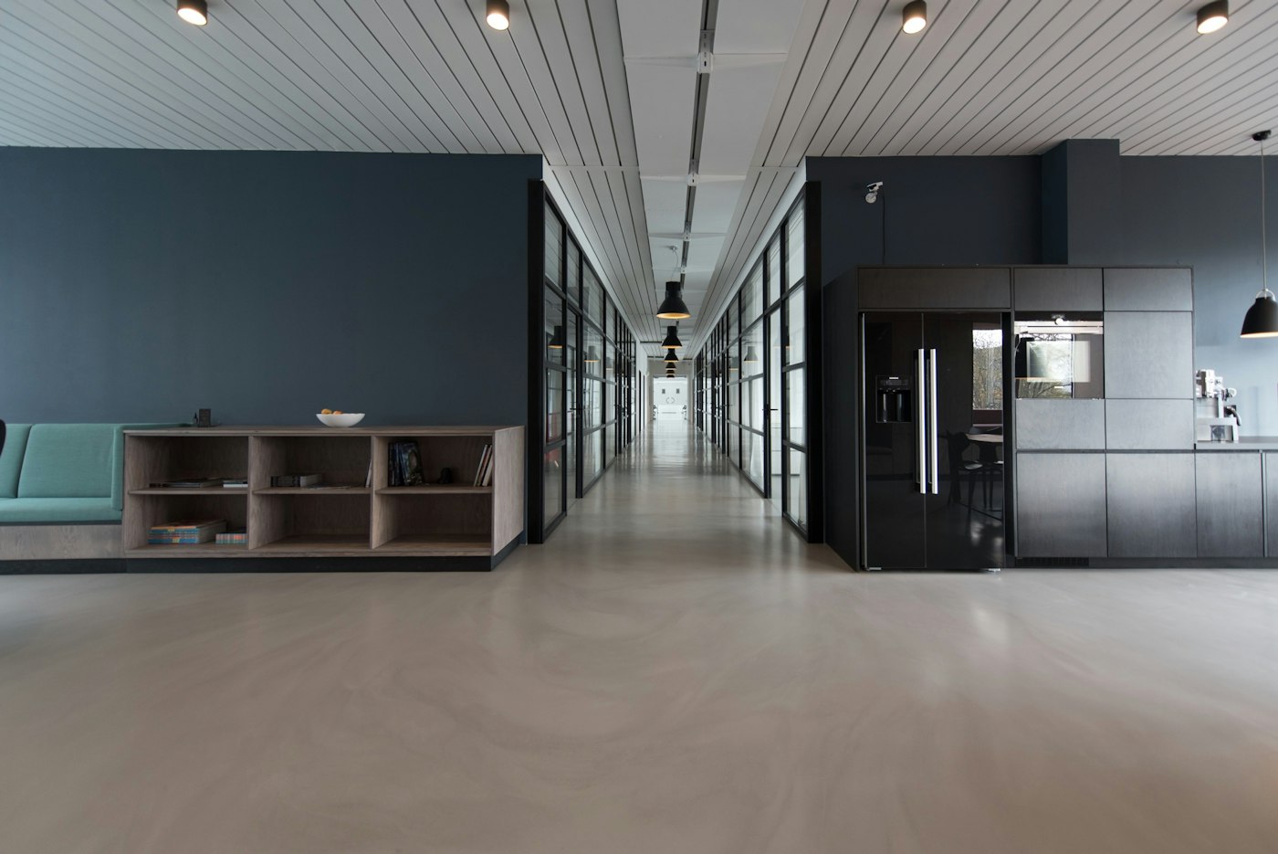 Commercial serving